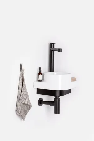 Yard konzol 28 C fekete