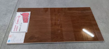 Mahagoni 30x60  fényes falburkoló