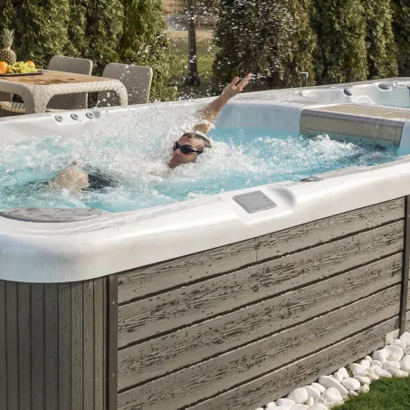 Wellis Swimspa Ellenáramoltatós Medence Rio Grande W-Flow WU00025