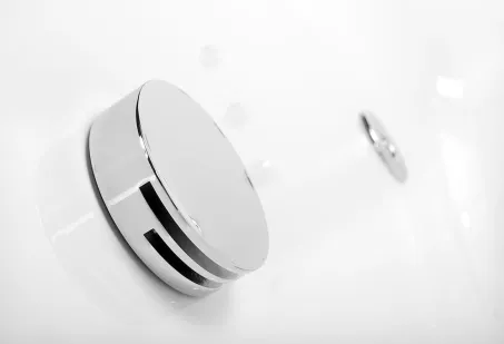 Vízfeltöltős, Click-Clack le- és túlfolyó kerek - matt fekete