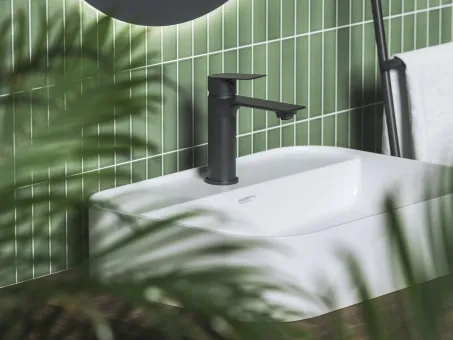 Plan mosdócsaptelep 165 mm, lefolyó nélkül PN 014.20BLM, matt fekete