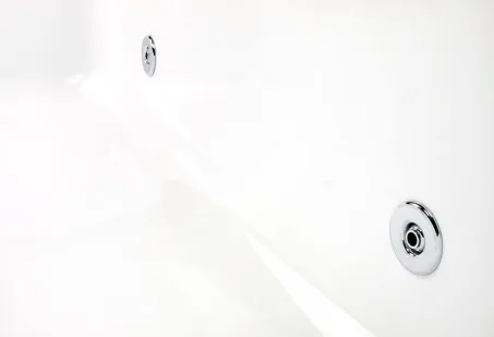 Wellness Premium Plus 28 fúvókás elektronikus hidromasszázs