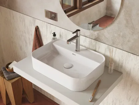 Flat mosdólefolyó kerámia fedéllel, fehér