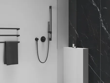 Fali kiállás integrált zuhanyrózsa tartóval 706.21BLM, Black Matt